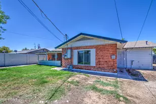 6853 N 36th Dr, Phoenix, AZ 85019 - Photo 42