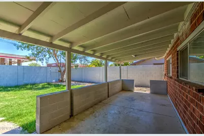 6853 N 36th Drive, Phoenix, AZ 85019 - Photo 38