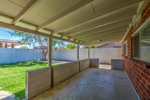 6853 N 36th Dr, Phoenix, AZ 85019 - Photo 38
