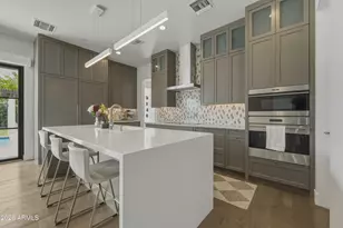8113 E Del Cadena Dr, Scottsdale, AZ 85258 - Photo 12