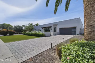8113 E Del Cadena Drive, Scottsdale, AZ 85258 - Photo 1