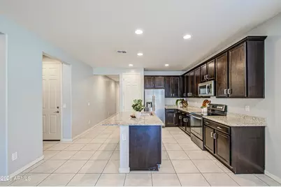 3223 W Minton Street, Phoenix, AZ 85041 - Photo 12