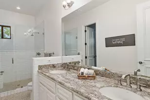 1131 E Desert Ct, Gilbert, AZ 85234 - Photo 28