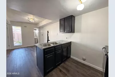 5220 W Lynwood Street, Phoenix, AZ 85043 - Photo 2