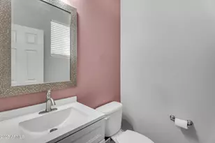 2366 N 73rd Ln, Phoenix, AZ 85035 - Photo 14