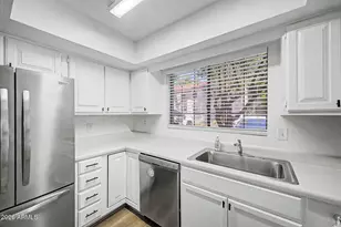 15402 N 28th St, Phoenix, AZ 85032 - Photo 10