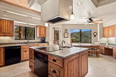 1010 Lee Mountain Road, Sedona, AZ 86351 - Photo 12