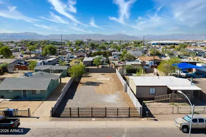 2419 W Yuma Street #4, Phoenix, AZ 85009 - Photo 4