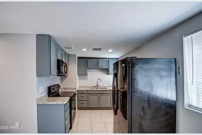 3530 N 63rd Drive, Phoenix, AZ 85033 - Photo 10
