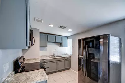 3530 N 63rd Drive, Phoenix, AZ 85033 - Photo 12