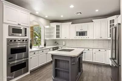 10150 E San Salvador Drive, Scottsdale, AZ 85258 - Photo 2