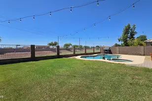 11001 W Almeria Rd, Avondale, AZ 85392 - Photo 30
