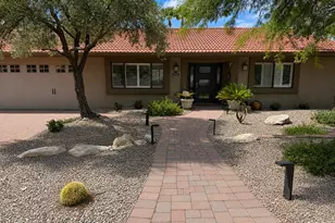 9940 N Desert Sky Pl, Tucson, AZ 85737 - Photo 2