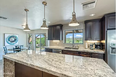 9940 N Desert Sky Place, Tucson, AZ 85737 - Photo 12