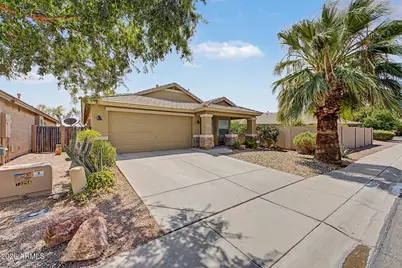 42029 W Michaels Drive, Maricopa, AZ 85138 - Photo 8