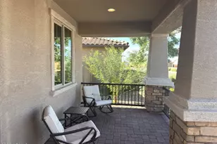 39995 W Wolf Dr, Maricopa, AZ 85138 - Photo 2