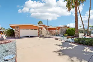 11129 W Jacaranda Dr, Sun City, AZ 85373 - Photo 1