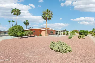 11129 W Jacaranda Drive, Sun City, AZ 85373 - Photo 38