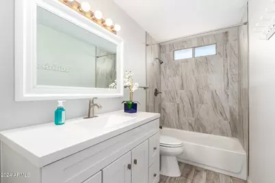 14401 N 35th Place, Phoenix, AZ 85032 - Photo 22