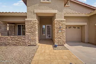 870 E Lynx Way, Chandler, AZ 85249 - Photo 4