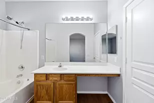 10950 W Royal Palm Rd, Peoria, AZ 85345 - Photo 14