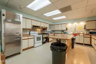 450 W Sunwest Dr, Casa Grande, AZ 85122 - Photo 40