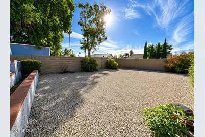 3425 E Libby Street, Phoenix, AZ 85032 - Photo 16