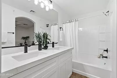 4690 E Laurel Avenue, Gilbert, AZ 85234 - Photo 40