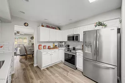 18883 N 91st Drive, Peoria, AZ 85382 - Photo 10