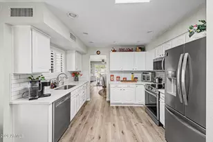 18883 N 91st Dr, Peoria, AZ 85382 - Photo 8