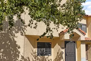 455 S Mesa Dr, Mesa, AZ 85210 - Photo 8
