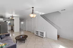 455 S Mesa Dr, Mesa, AZ 85210 - Photo 14