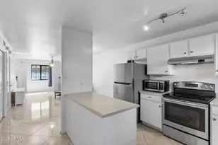 455 S Mesa Dr, Mesa, AZ 85210 - Photo 24
