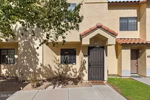 455 S Mesa Dr, Mesa, AZ 85210 - Photo 1