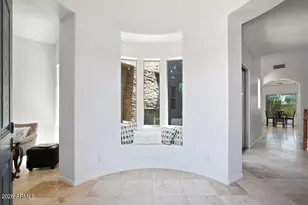22709 N 38th Way, Phoenix, AZ 85050 - Photo 4