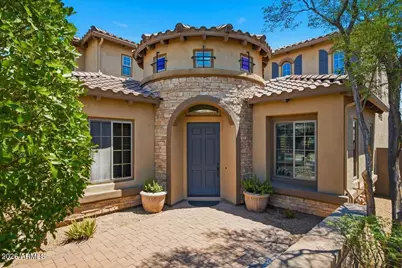 22709 N 38th Way, Phoenix, AZ 85050 - Photo 2