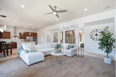 22709 N 38th Way, Phoenix, AZ 85050 - Photo 12