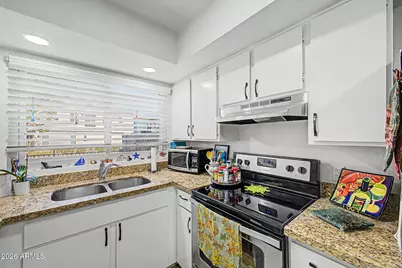 5323 S Mitchell Drive, Tempe, AZ 85283 - Photo 12