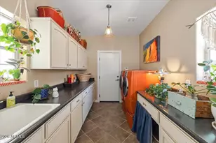 1386 S Pecan St, Gilbert, AZ 85296 - Photo 16