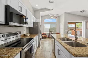 9011 E Fox St, Mesa, AZ 85207 - Photo 18