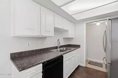 1505 E Southern Avenue, Tempe, AZ 85282 - Photo 6