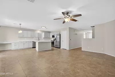 1715 E Branham Lane, Phoenix, AZ 85042 - Photo 14