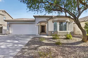 1715 E Branham Ln, Phoenix, AZ 85042 - Photo 1
