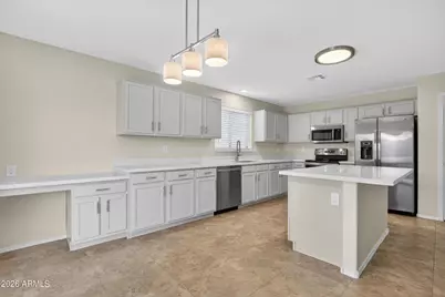 1715 E Branham Lane, Phoenix, AZ 85042 - Photo 12