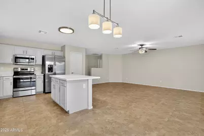 1715 E Branham Lane, Phoenix, AZ 85042 - Photo 10