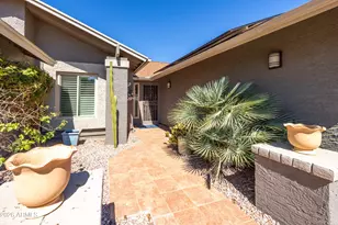 19514 N 98th Ave, Peoria, AZ 85382 - Photo 4