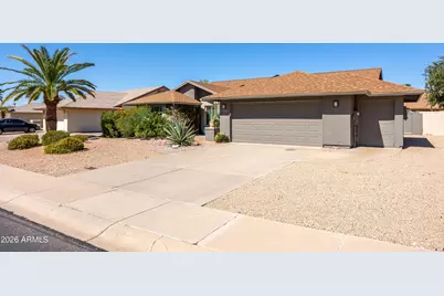19514 N 98th Avenue, Peoria, AZ 85382 - Photo 2