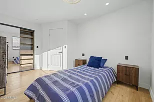 720 E Desert Ln, Phoenix, AZ 85042 - Photo 24