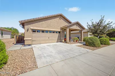 157 S 224th Drive, Buckeye, AZ 85326 - Photo 2