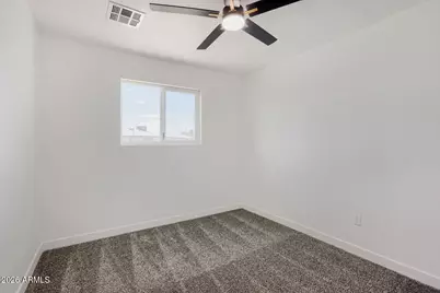 5703 W Sells Drive, Phoenix, AZ 85031 - Photo 12